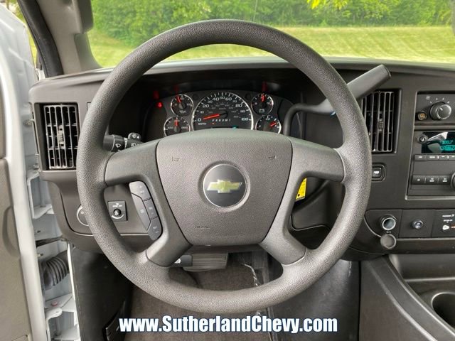 Used 2024 Chevrolet Express 3500 LT w/ LT Preferred Equipment Group RWD image 16