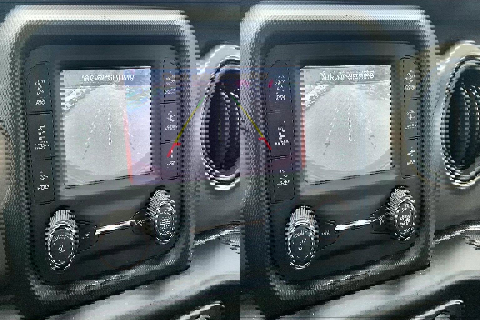 Used 2018 Jeep Wrangler Unlimited Sport image 19