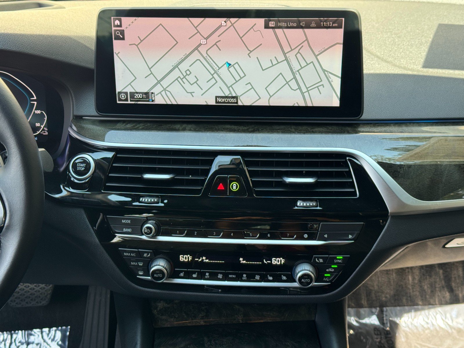 Used 2022 BMW 530e w/ Premium Package RWD image 24