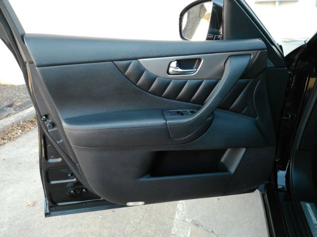 Used 2017 INFINITI QX70 AWD image 13