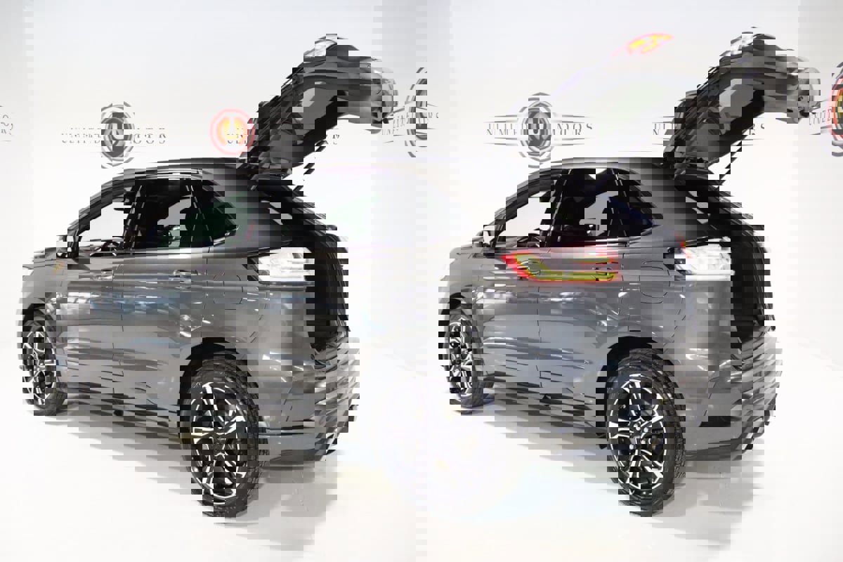 Used 2019 Ford Edge ST w/ Cold Weather Package image 25