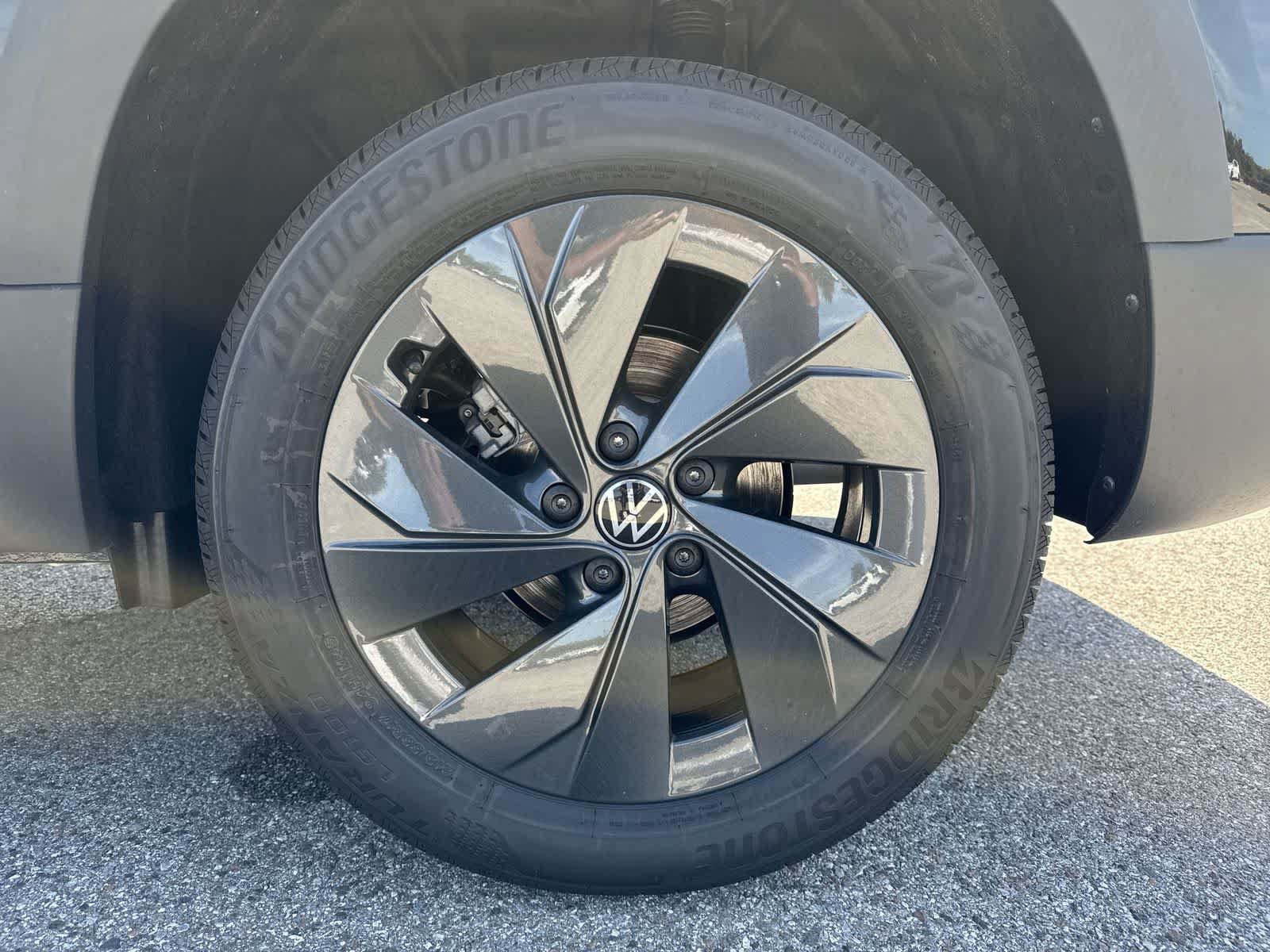 Used 2026 Volkswagen Taos S FWD image 20