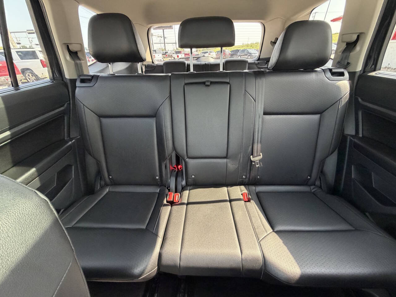 Used 2018 Volkswagen Atlas SEL AWD/4WD image 28
