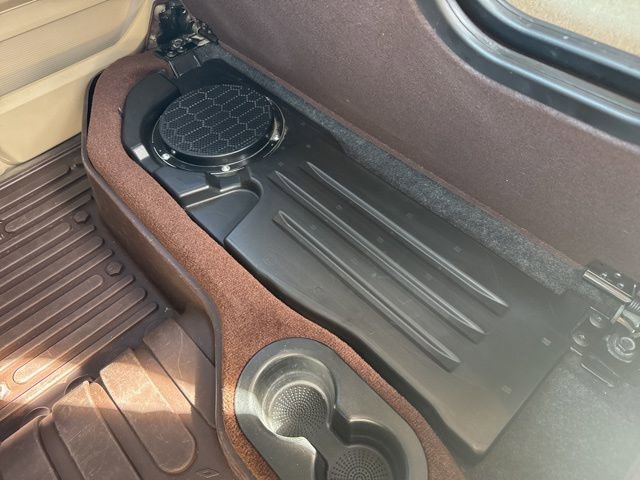 Used 2014 RAM 1500 Laramie w/ Convenience Group image 12