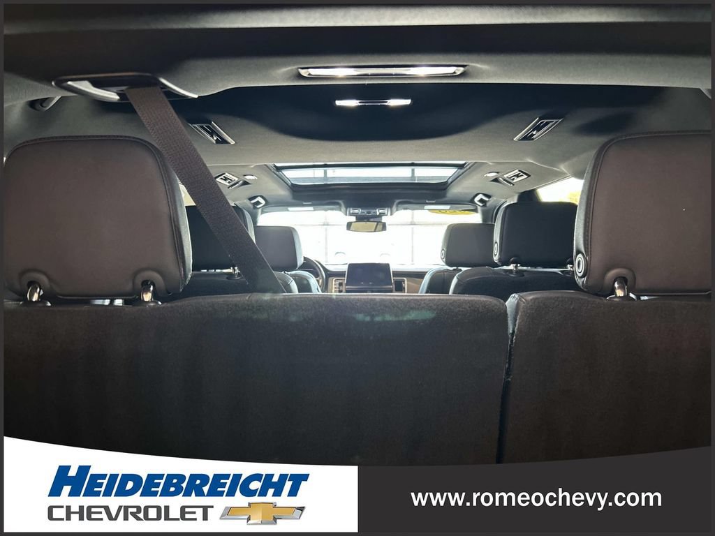 Certified 2023 Chevrolet Tahoe Z71 w/ Luxury Package AWD/4WD image 32