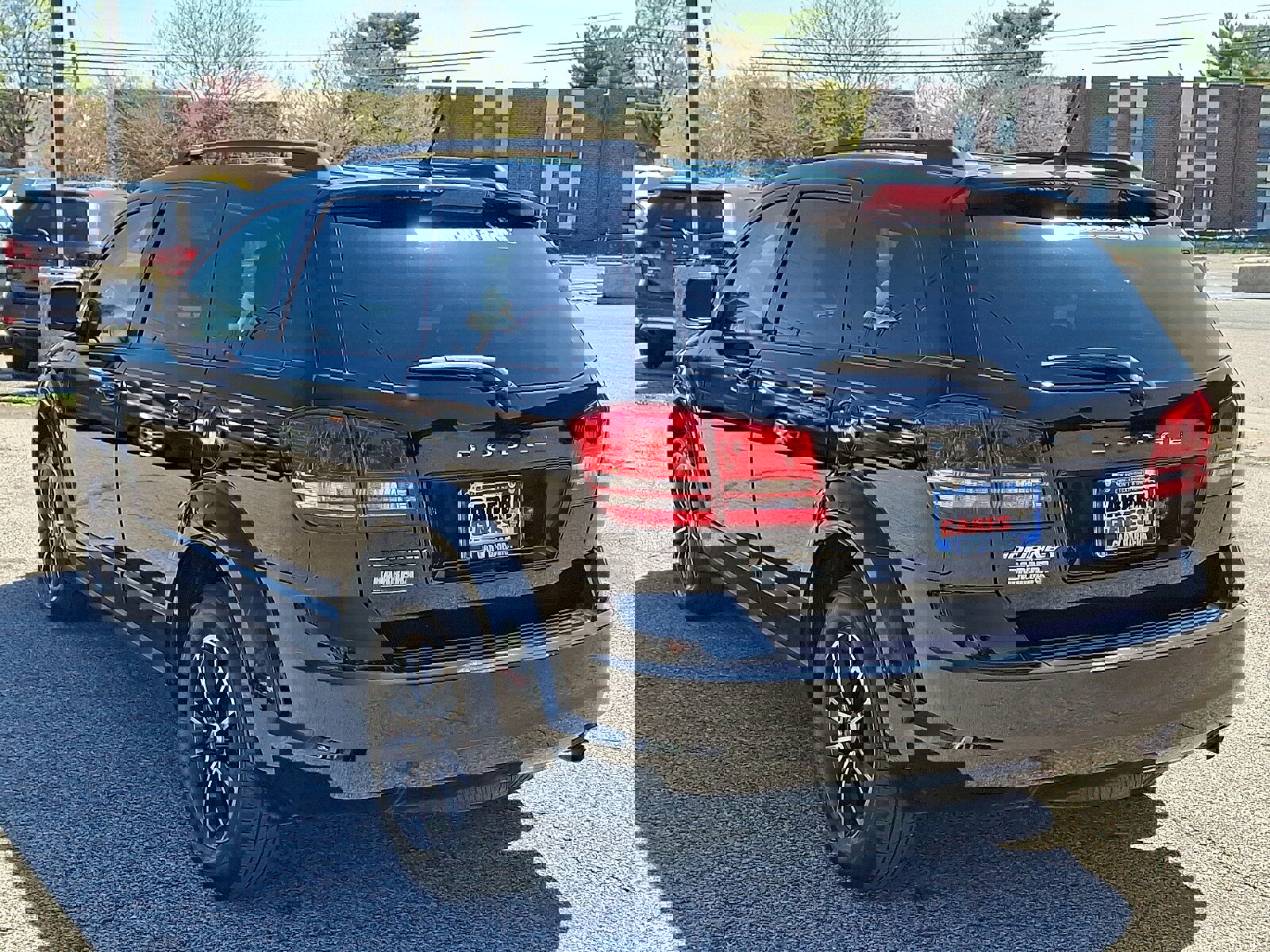 Used 2018 Dodge Journey SE w/ Blacktop Package image 4