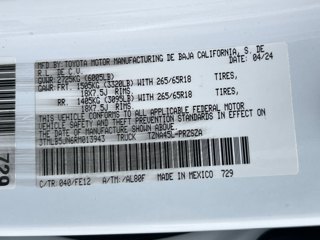 Used 2024 Toyota Tacoma TRD Sport image 34