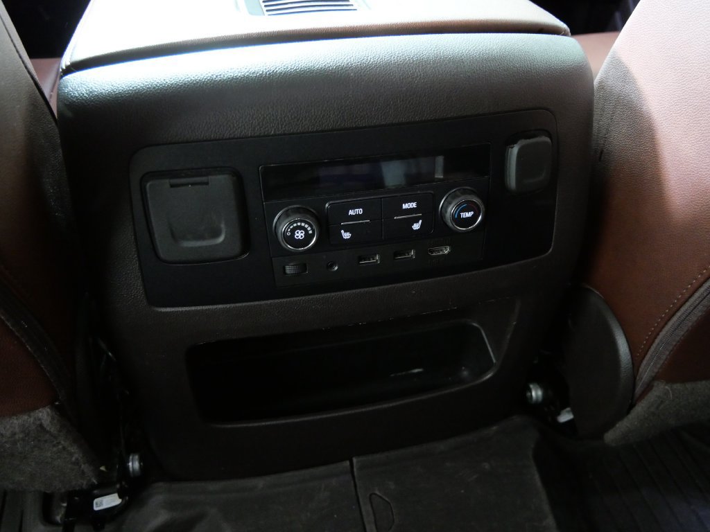 Used 2019 Chevrolet Tahoe Premier AWD/4WD image 21