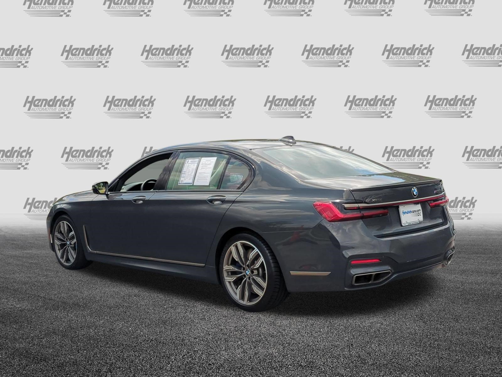 Used 2022 BMW M760i xDrive AWD/4WD image 8
