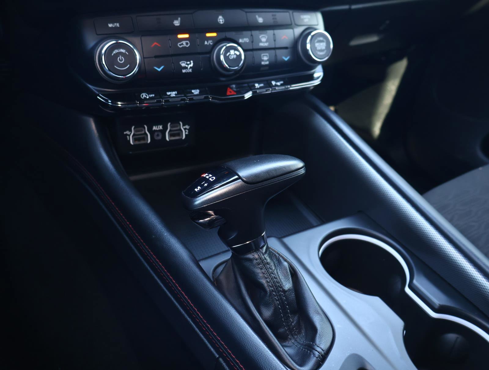 Used 2024 Dodge Durango GT w/ Blacktop Package image 22