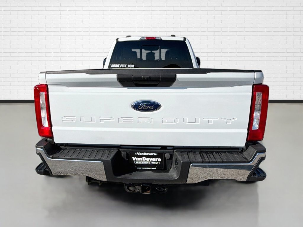 Used 2025 Ford F250 XL w/ FX4 Off-Road Package AWD/4WD image 8