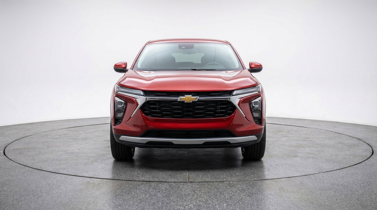 Used 2025 Chevrolet Trax LT FWD image 2