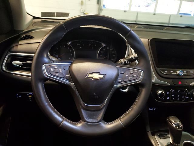 Used 2019 Chevrolet Equinox LT w/ Sun & Navigation Package AWD/4WD image 16