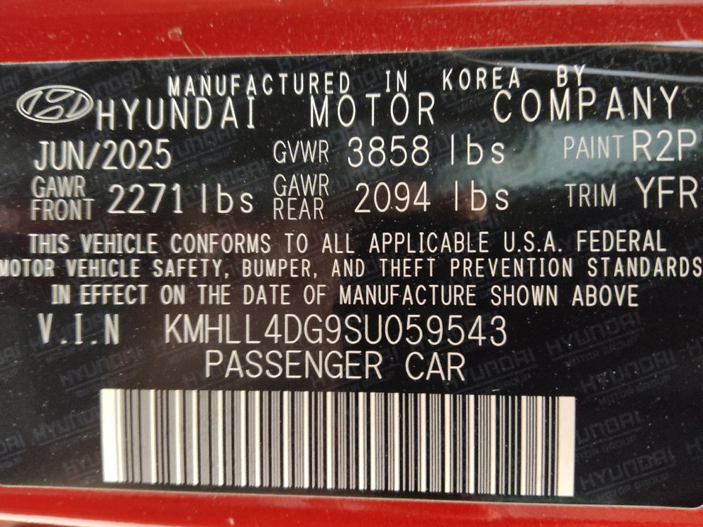 Used 2025 Hyundai Elantra SE FWD image 33