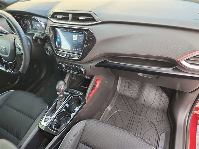 Certified 2023 Chevrolet TrailBlazer RS w/ Sun and Liftgate Package image 28