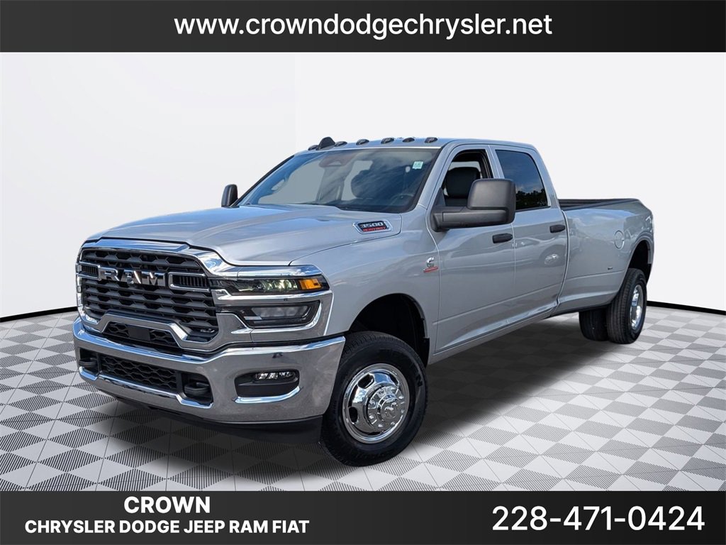 New 2026 RAM 3500 Tradesman w/ Chrome Appearance Group A
