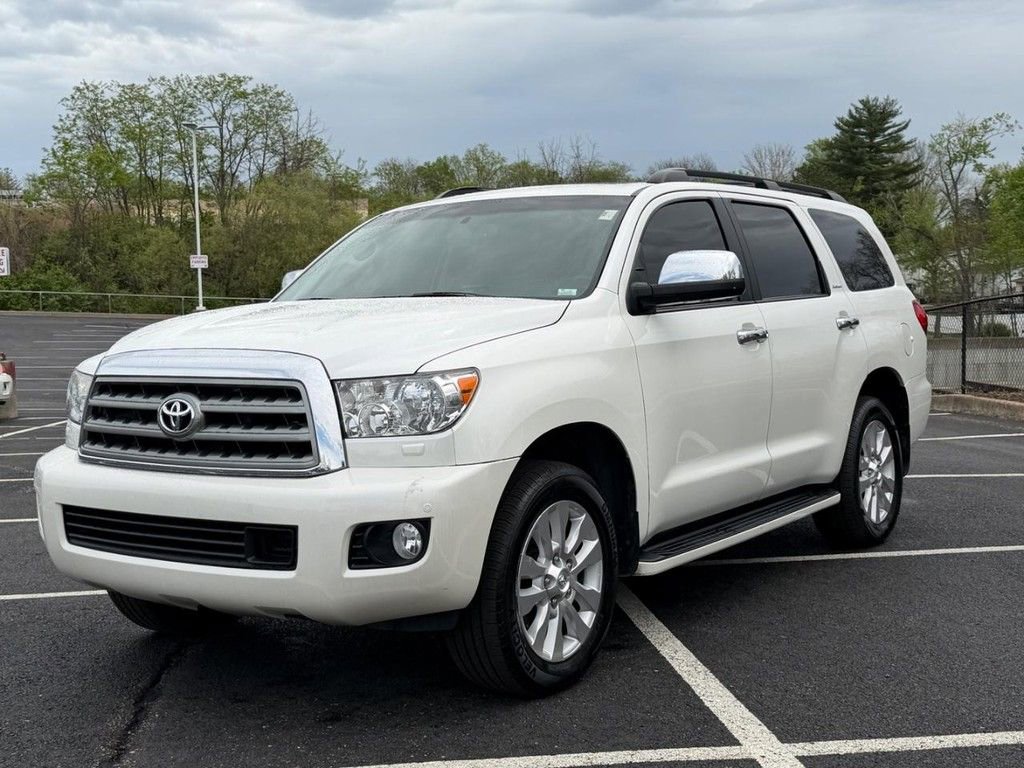 Used 2017 Toyota Sequoia Platinum image 9