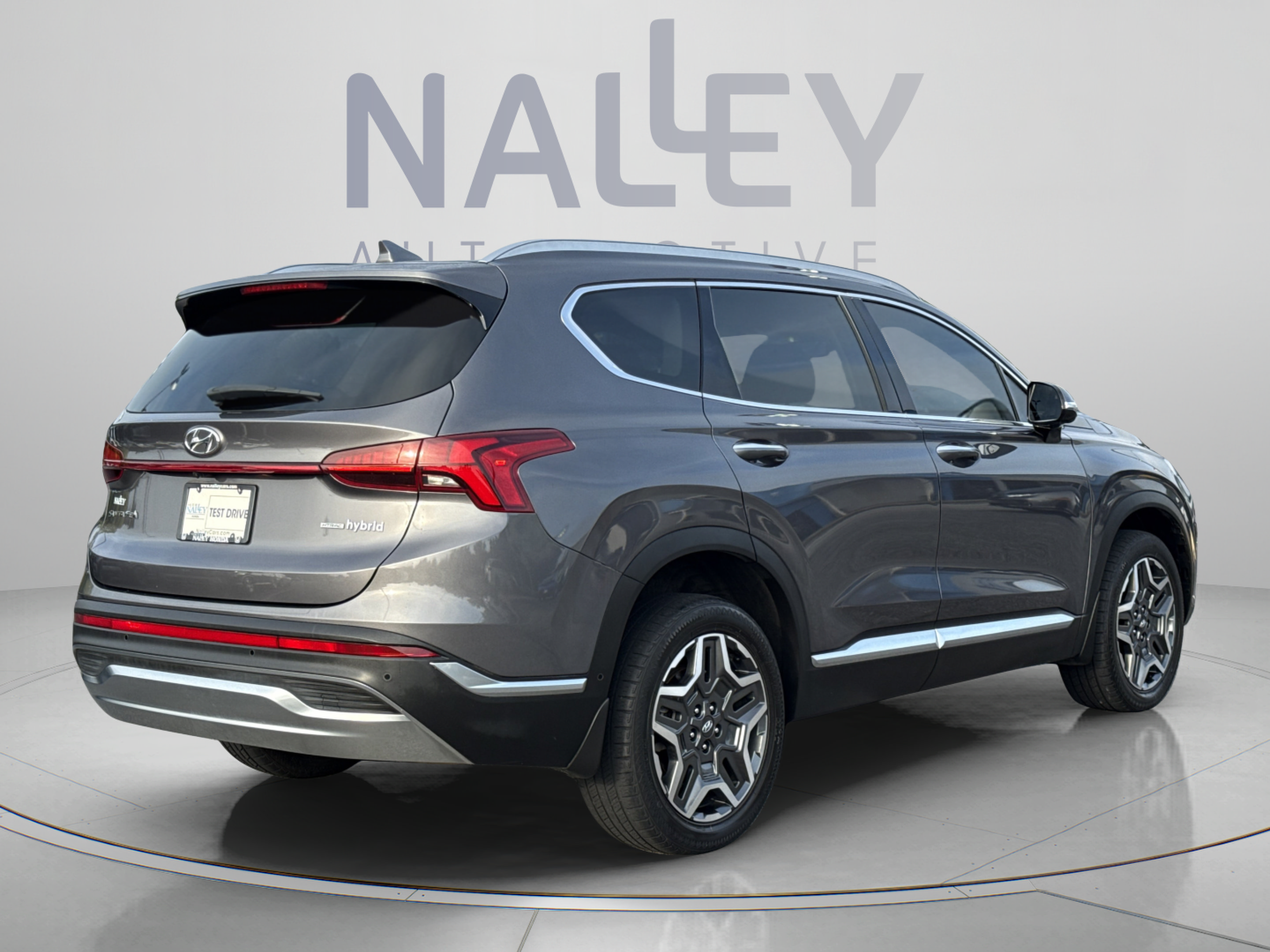 Used 2022 Hyundai Santa Fe Limited AWD/4WD image 5