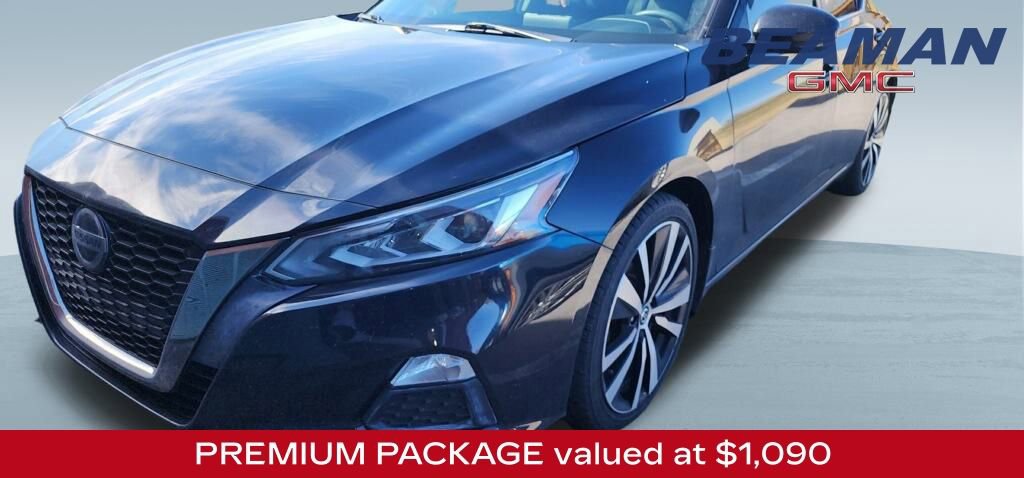 Used 2020 Nissan Altima 2.5 SR w/ Premium Package image 1