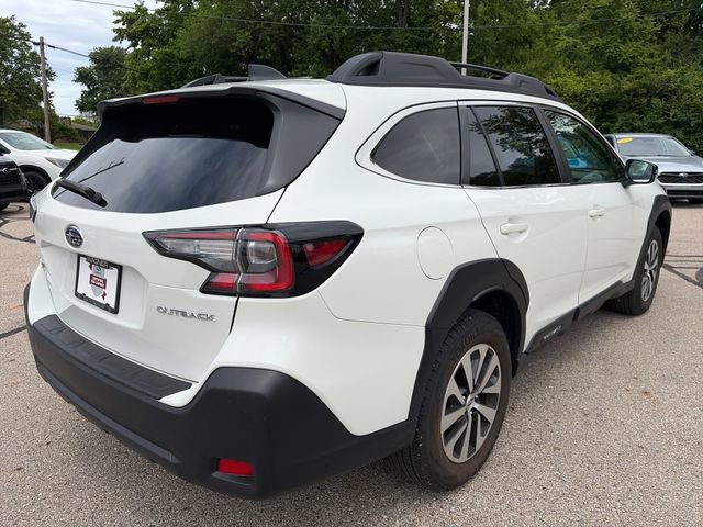 Certified 2025 Subaru Outback Premium w/ Popular Package #1A AWD/4WD image 7