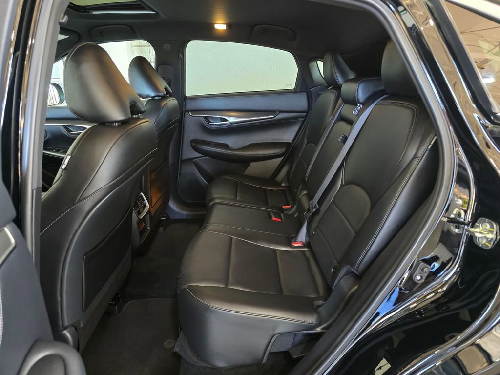 Certified 2025 INFINITI QX55 Luxe w/ Cargo Package image 27