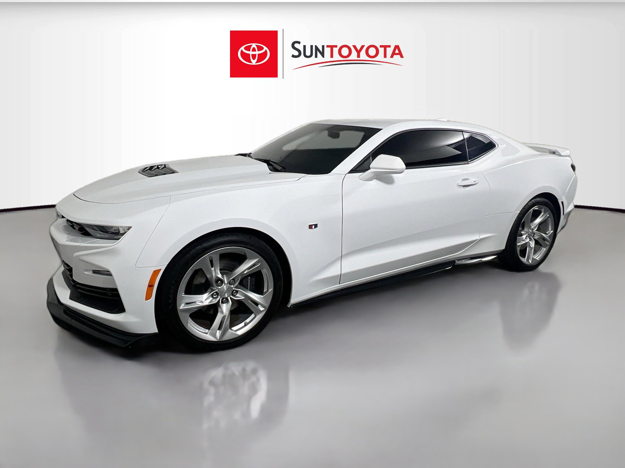 Used 2024 Chevrolet Camaro SS image 9