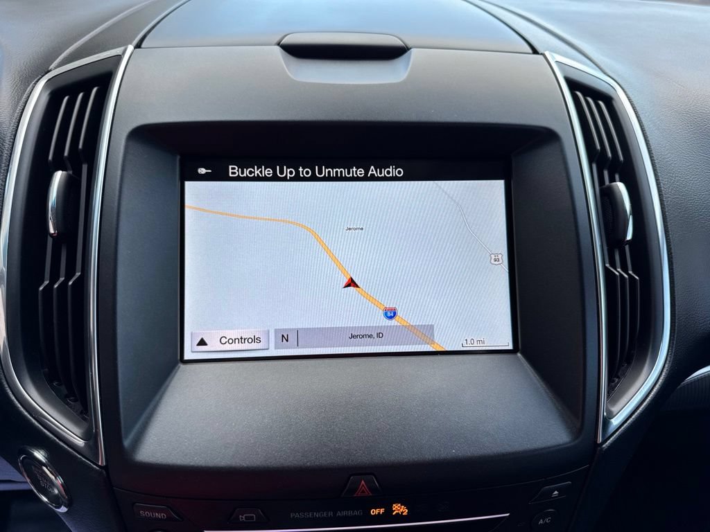 Used 2019 Ford Edge Titanium w/ Equipment Group 301A FWD image 25