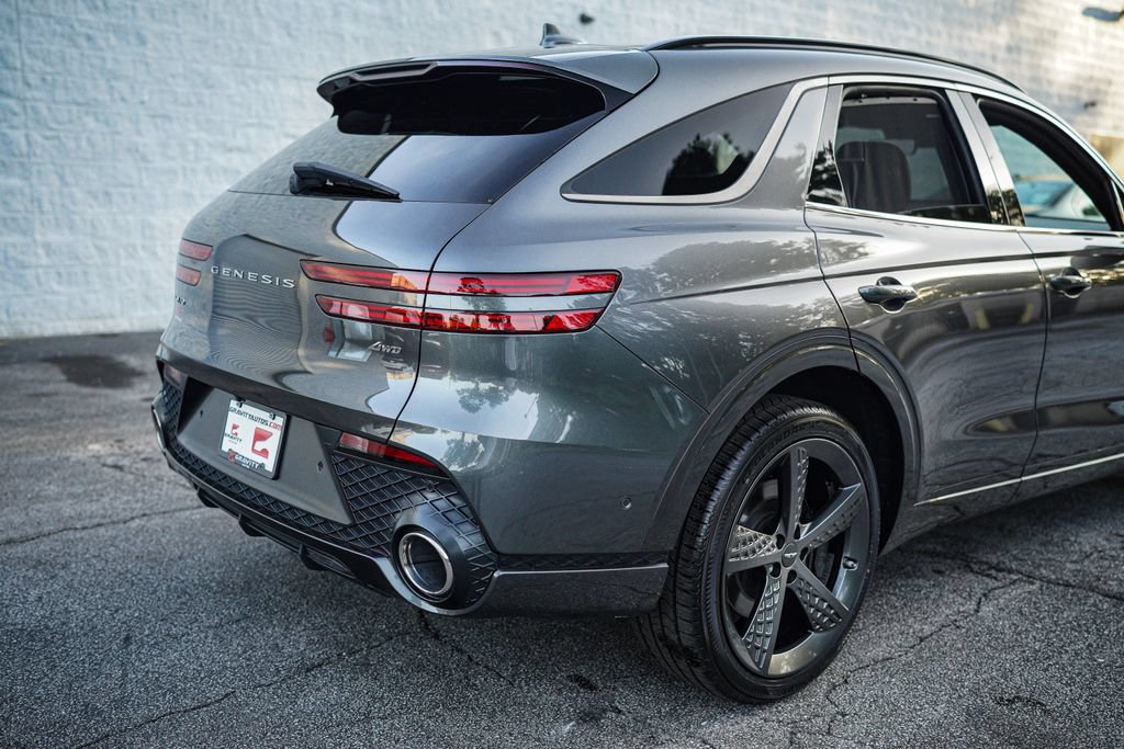 Used 2024 Genesis GV70 2.5T w/ Sport Prestige Package AWD/4WD image 14
