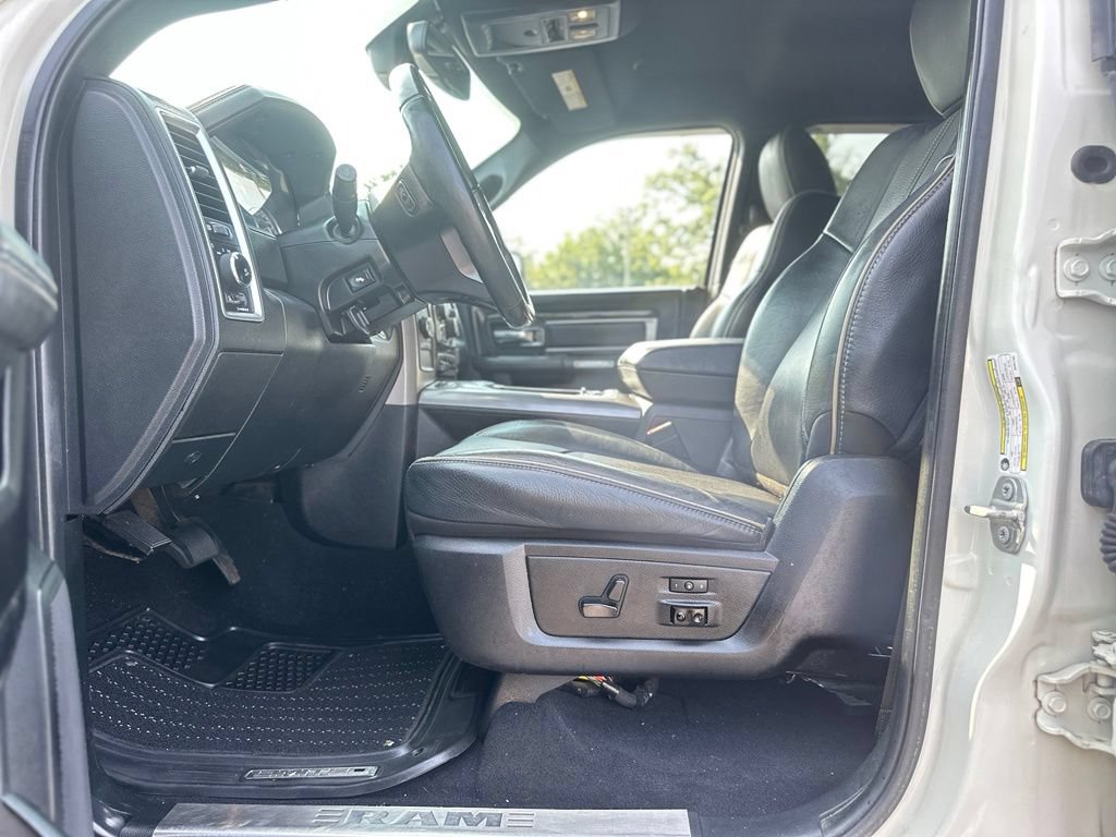 Used 2018 RAM 2500 Limited AWD/4WD image 21