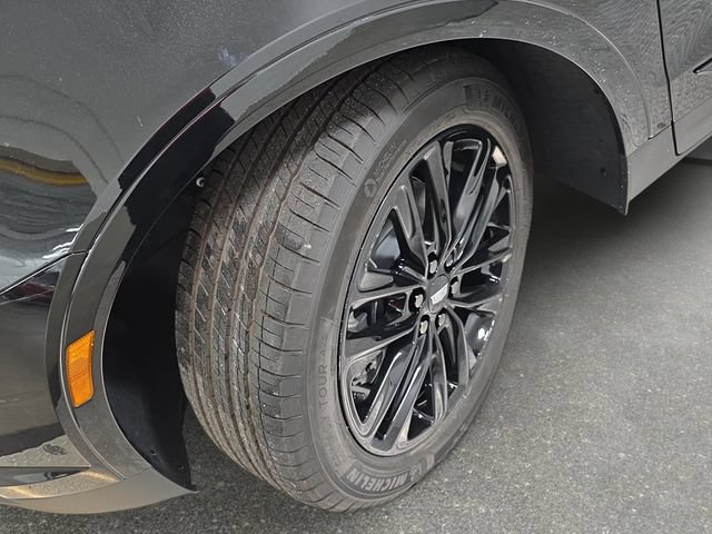 New 2026 Cadillac XT5 Premium Luxury w/ LPO, ONYX Package AWD/4WD image 27