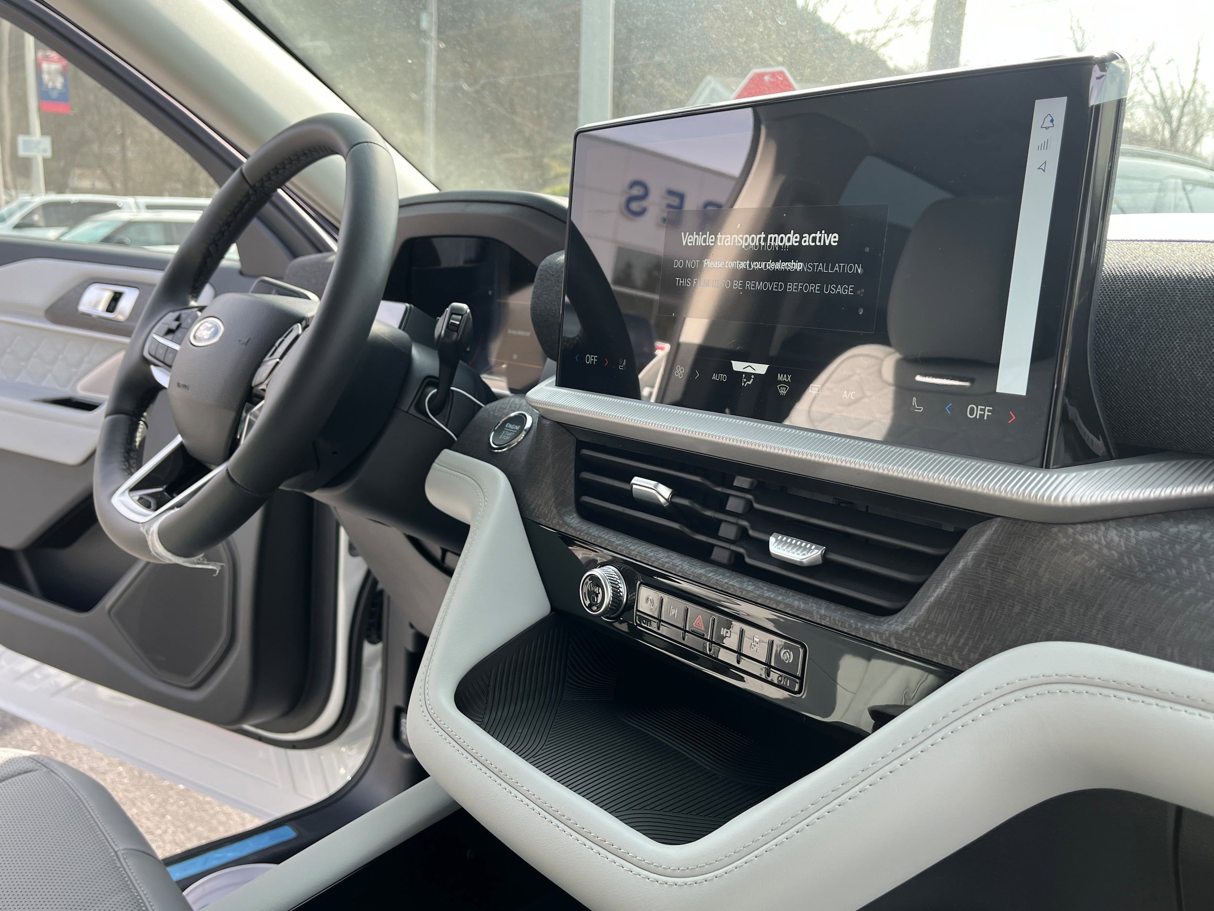 New 2026 Ford Explorer Platinum image 15
