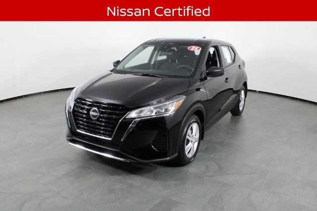 Certified 2025 Nissan Kicks Play S image 2