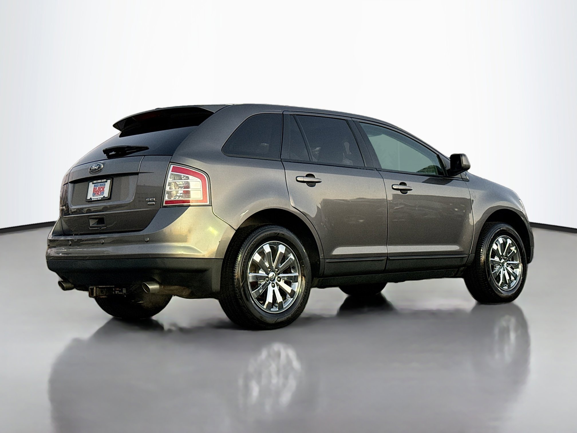 Used 2010 Ford Edge SEL video 2