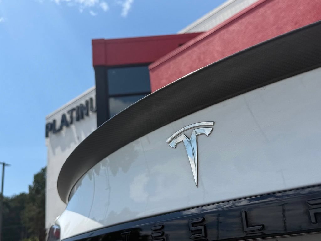 Used 2022 Tesla Model S Plaid AWD/4WD image 10