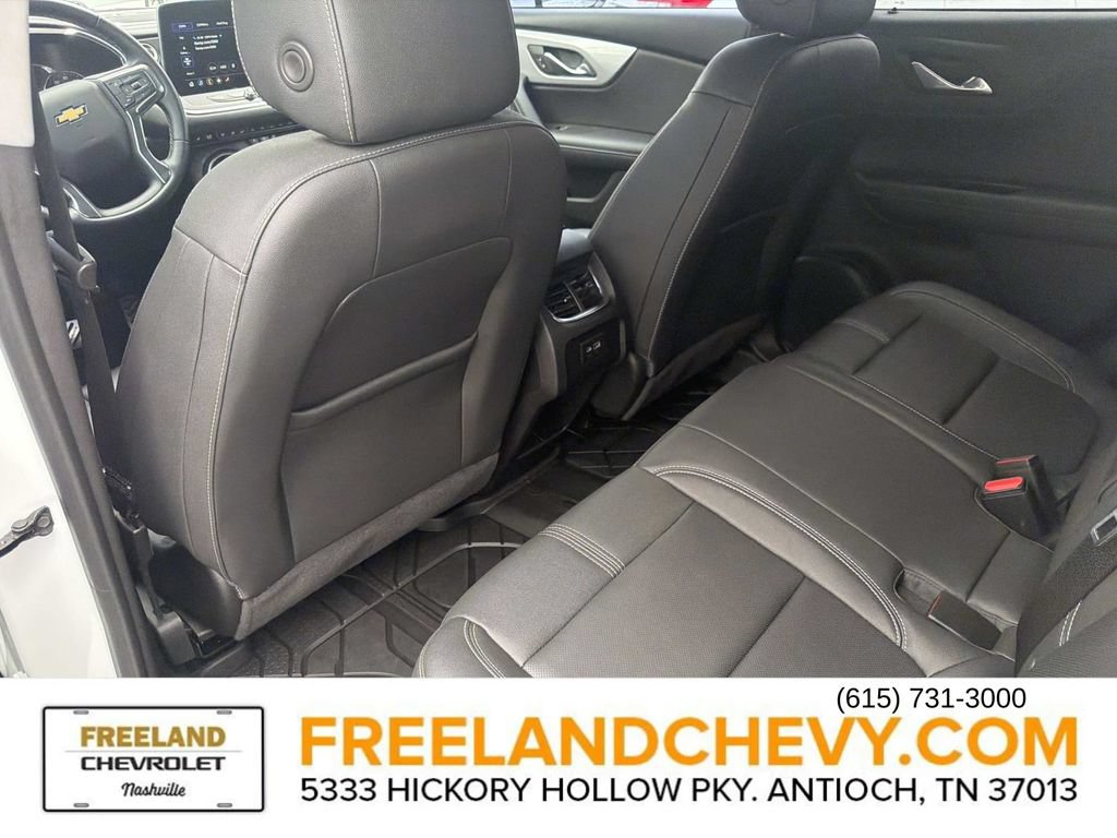 Used 2023 Chevrolet Blazer LT FWD image 17