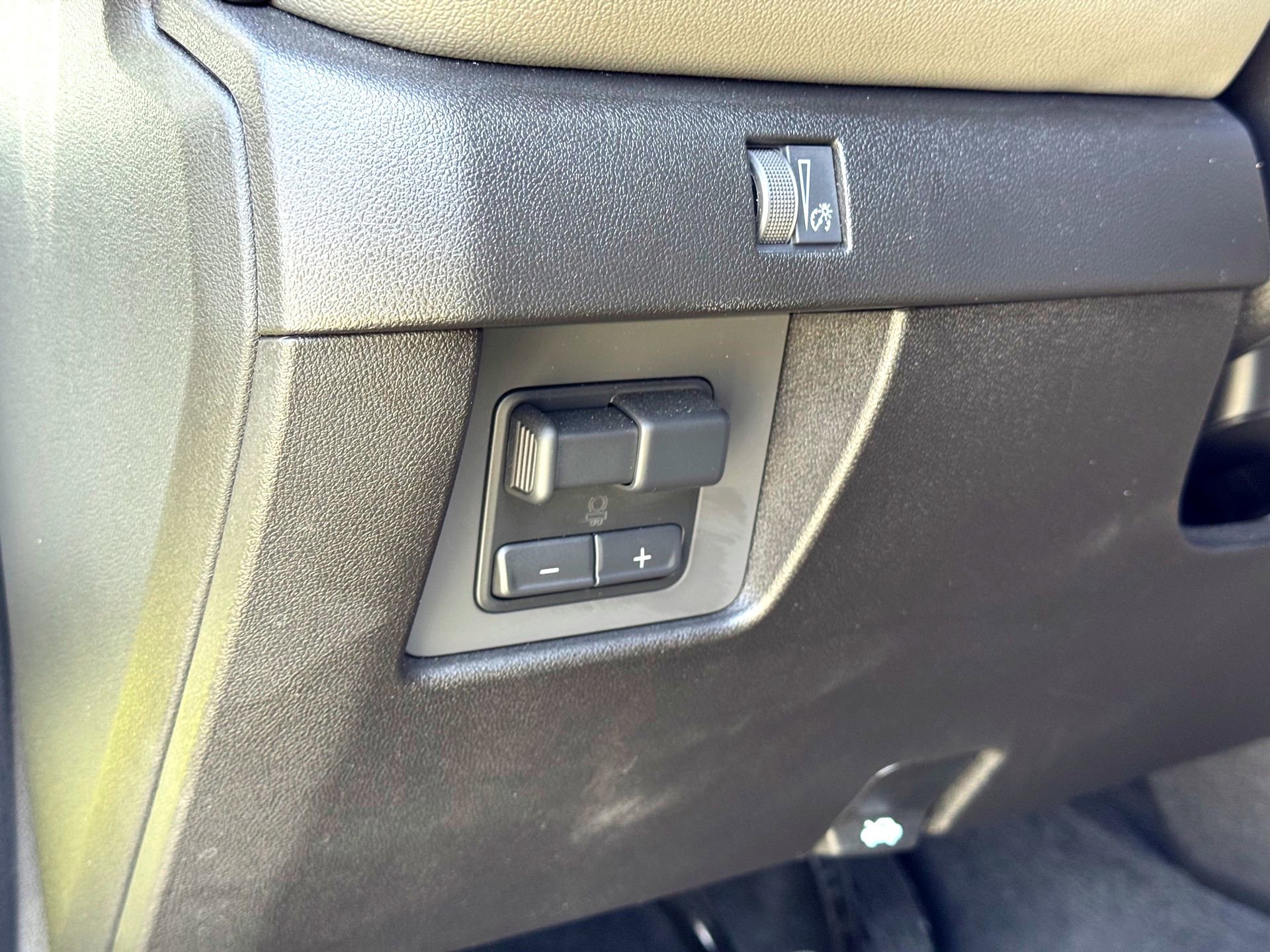 Used 2026 Chevrolet Colorado ZR2 w/ Technology Package image 14