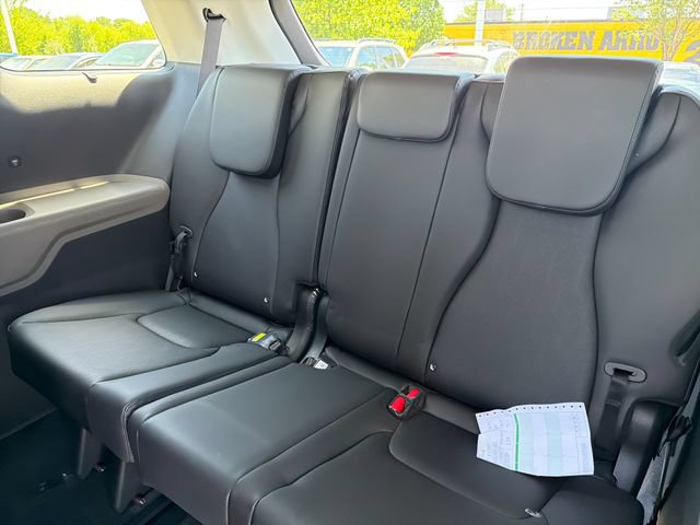 New 2026 Kia Carnival SX FWD image 21