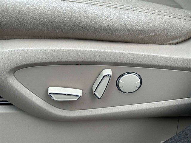 Used 2022 Lincoln Nautilus FWD image 28