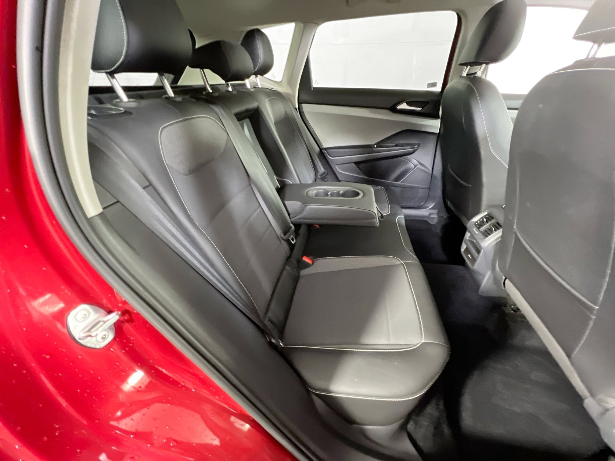 Used 2022 Volkswagen Taos SE AWD/4WD image 26