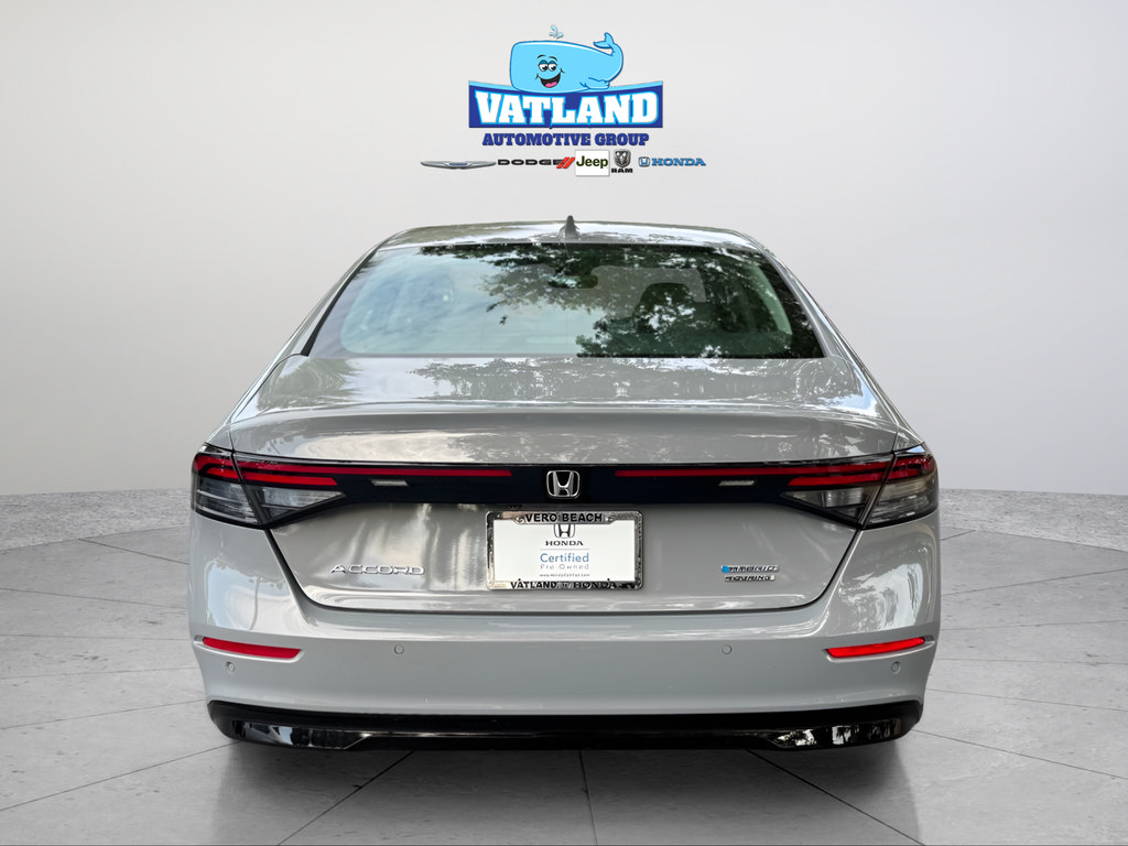 Used 2024 Honda Accord Touring image 4