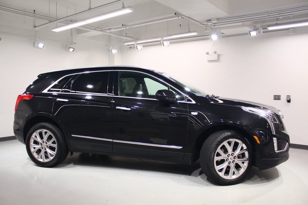 Used 2017 Cadillac XT5 Platinum image 9