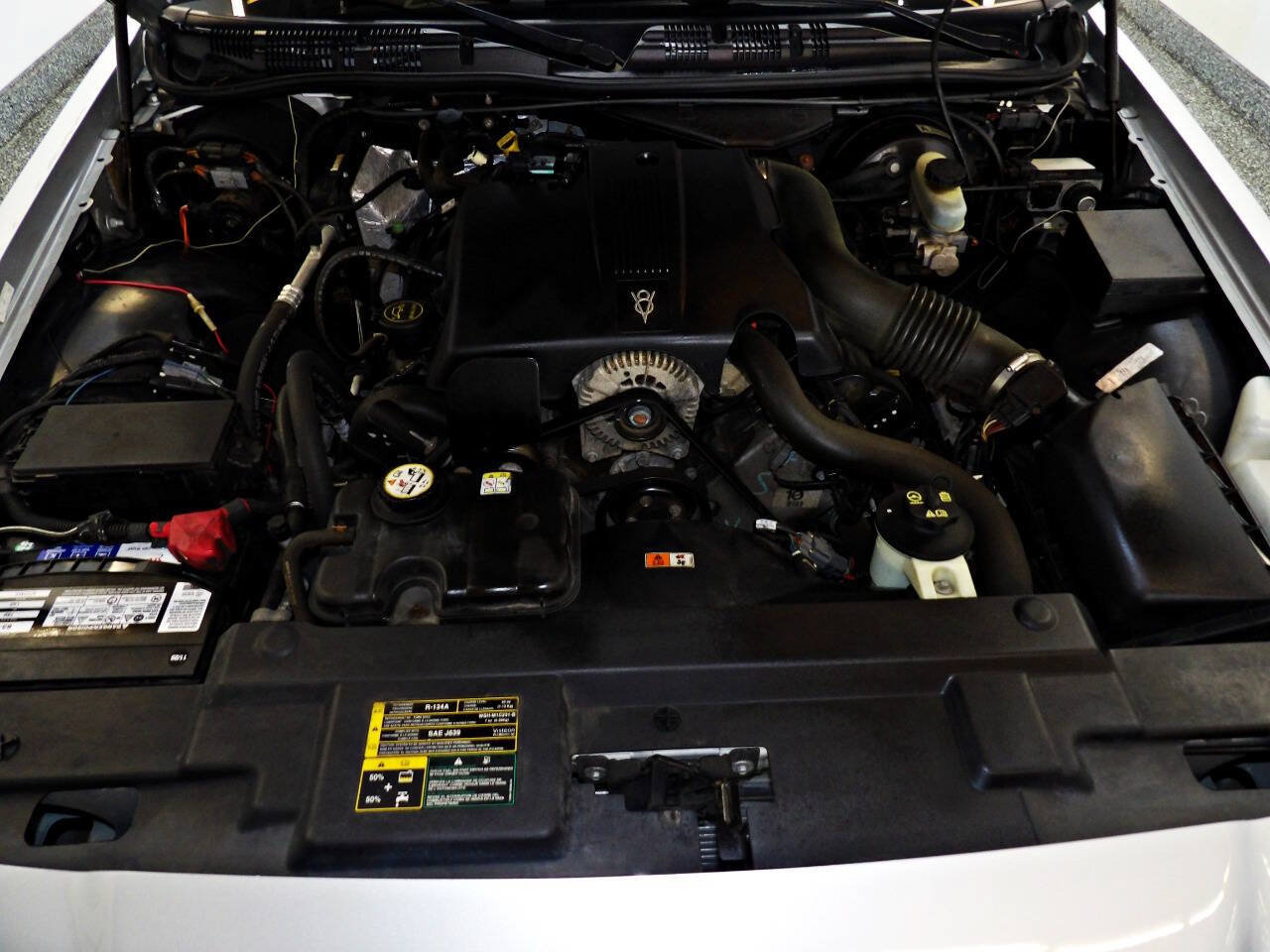 Used 2003 Ford Crown Victoria LX RWD image 21