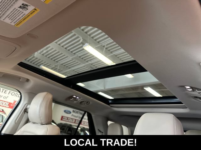 Used 2020 Ford Explorer XLT w/ Equipment Group 202A AWD/4WD image 3