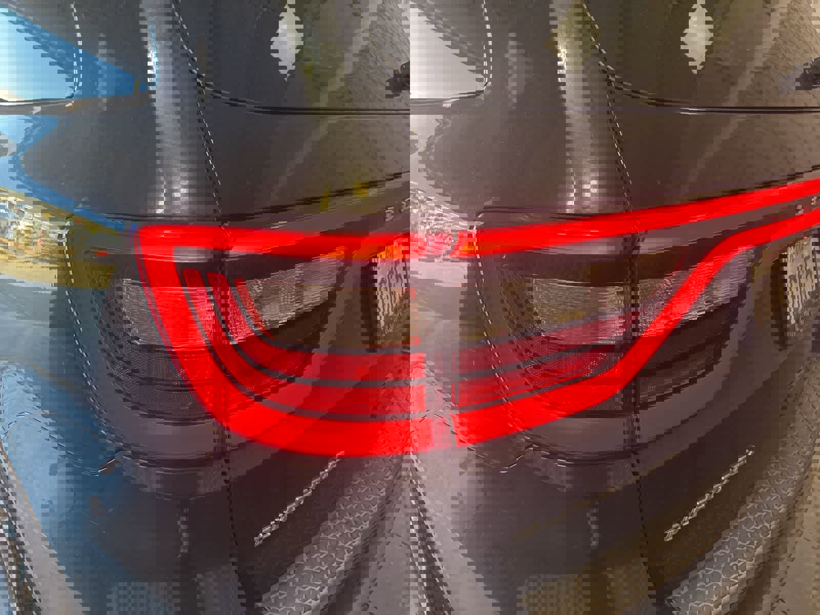 Used 2018 Dodge Durango SXT w/ Quick Order Package 2BB image 6