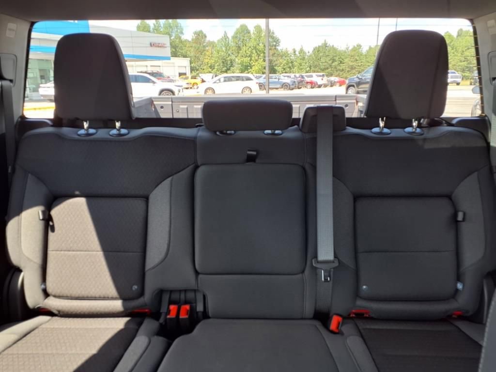 Used 2024 GMC Sierra 1500 Elevation image 16