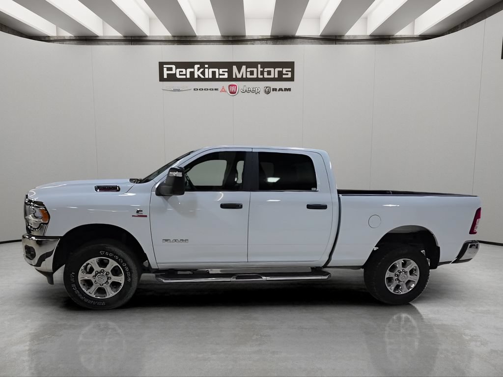 Used 2024 RAM 2500 Big Horn w/ Off Road Package AWD/4WD image 2