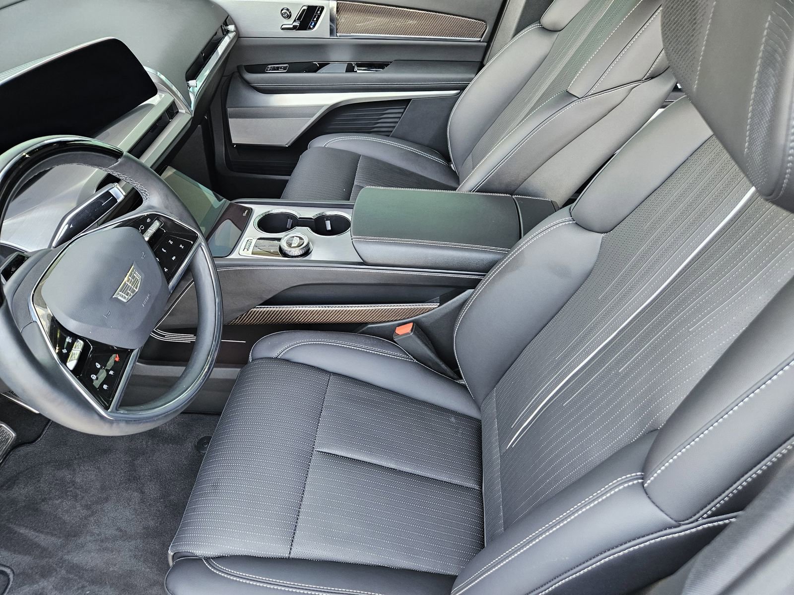 New 2026 Cadillac Vistiq Sport image 12