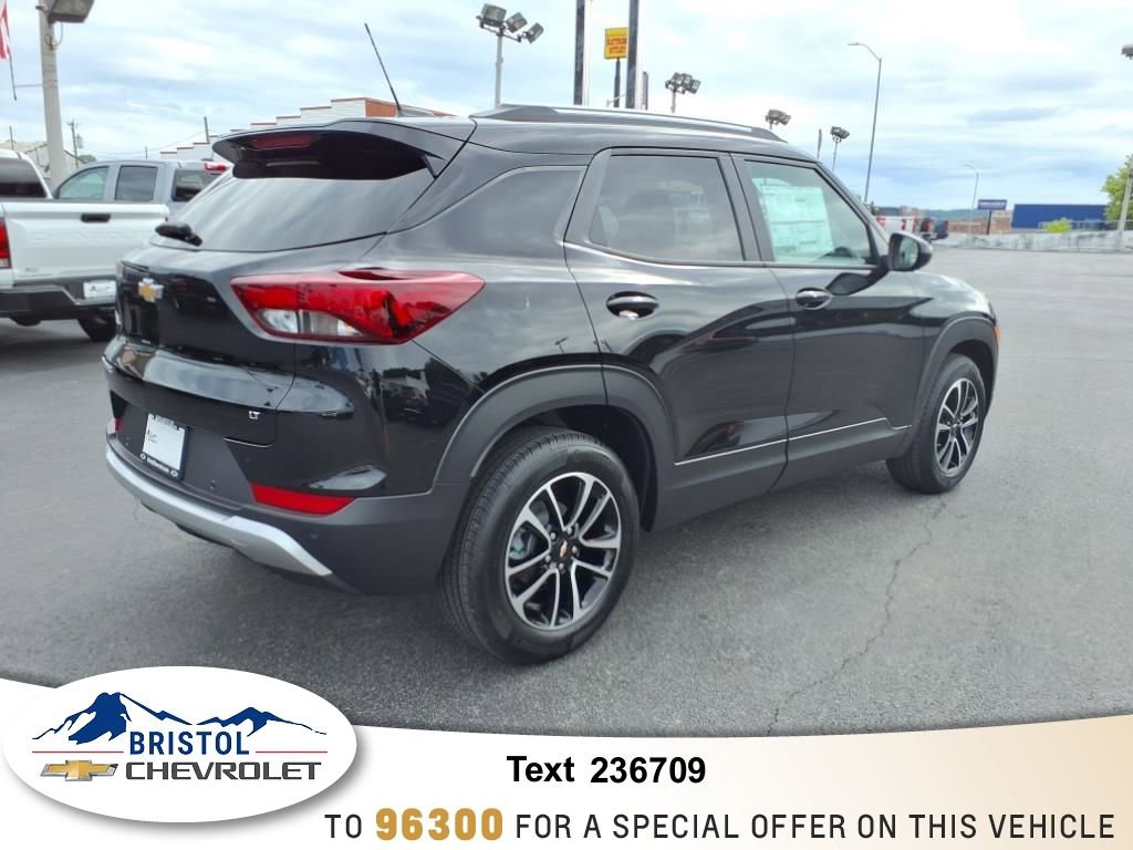 New 2026 Chevrolet TrailBlazer LT w/ Convenience Package image 3