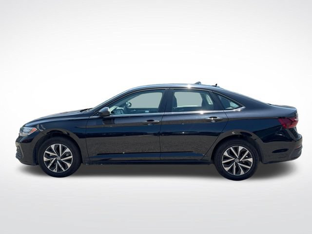 Used 2024 Volkswagen Jetta S FWD image 3