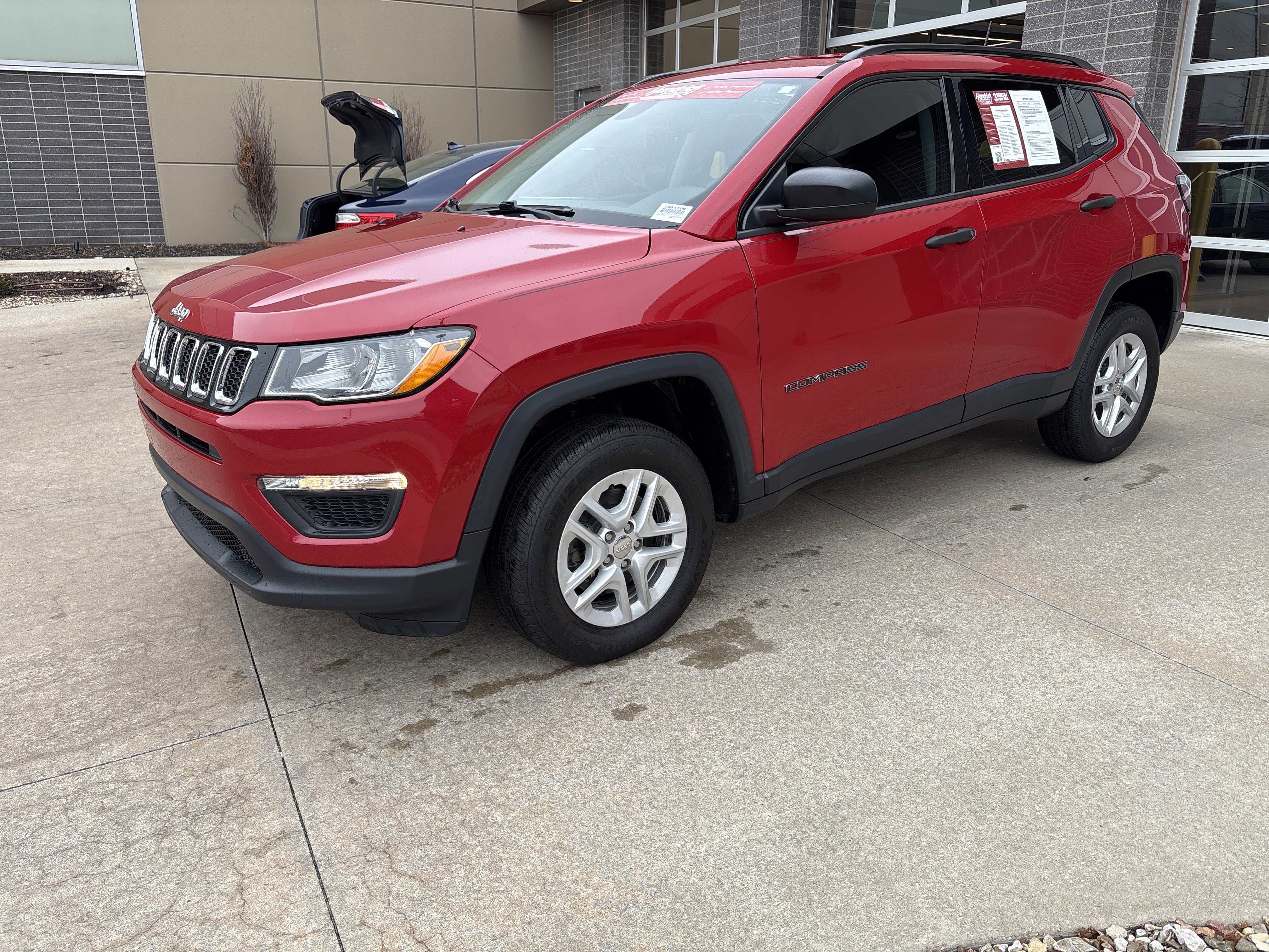 Used 2018 Jeep Compass Sport image 5